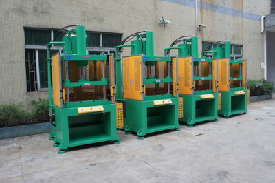 油壓機(jī)環(huán)保設(shè)備安全操作與維護(hù)指南